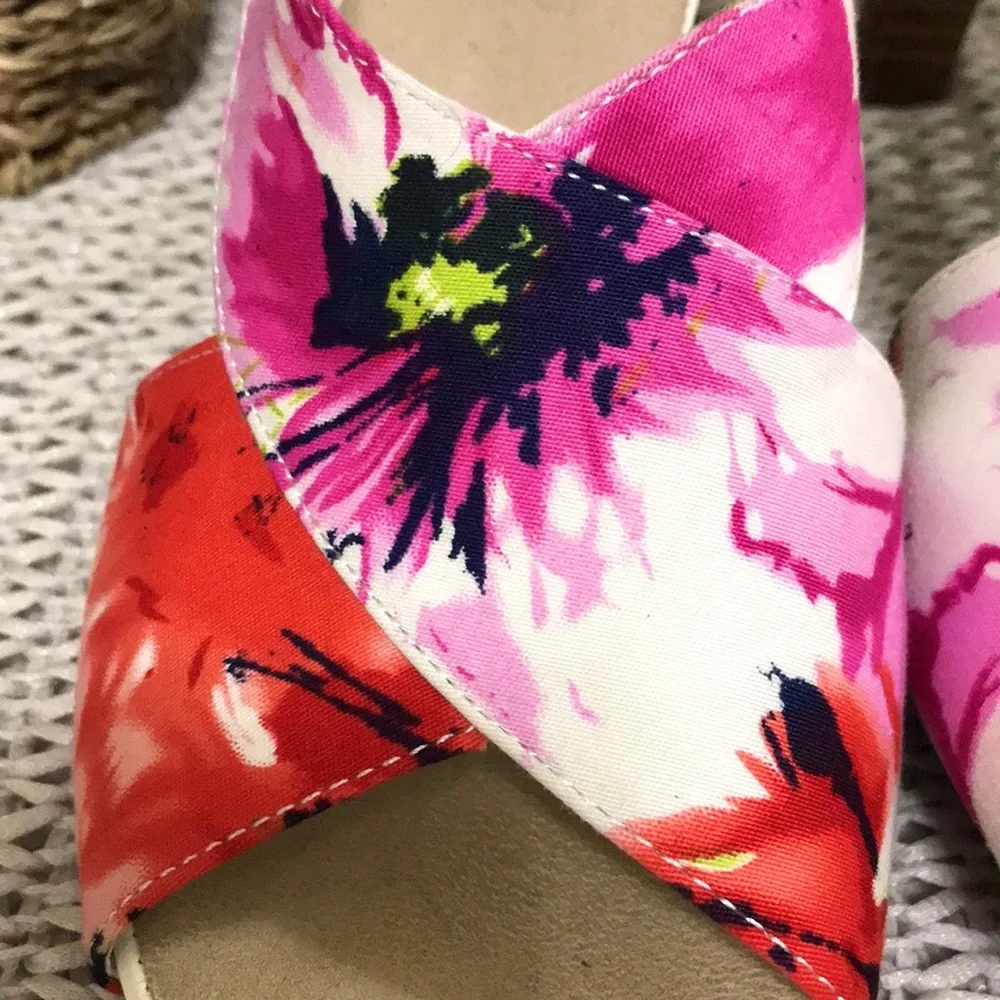 Aerosoles Floral Rewrote Canvas Slingback